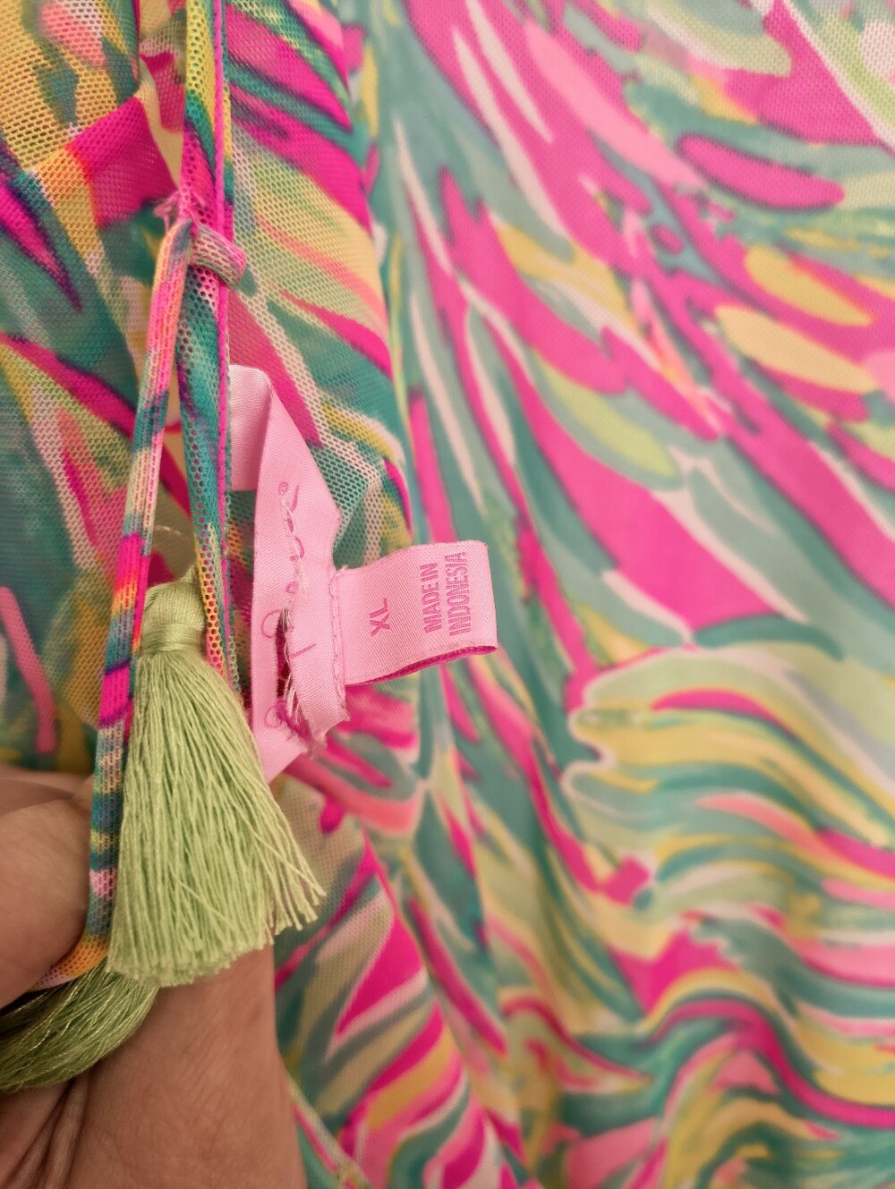 Lilly Pulitzer Vibrant Pink & Green Tropical Print Scarf with Tassel